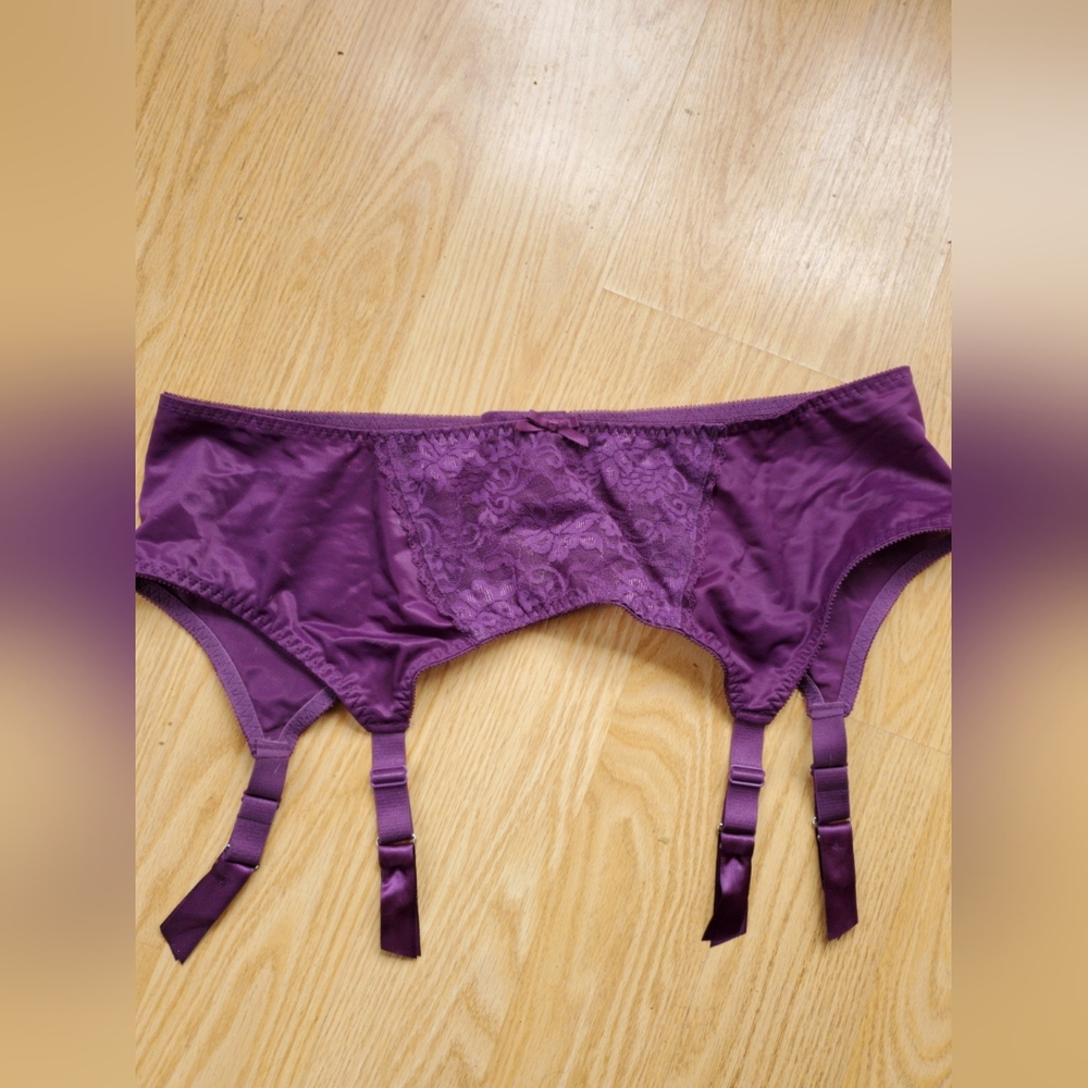 Bundle of Purple Garter & Chemise